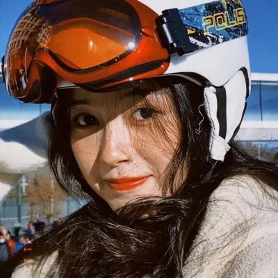 布劳涅森林的女人们